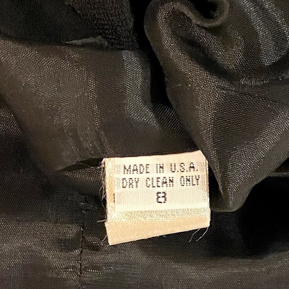 Gianni petite blazer button down black womans size 8 excellent condition - Picture 8 of 10